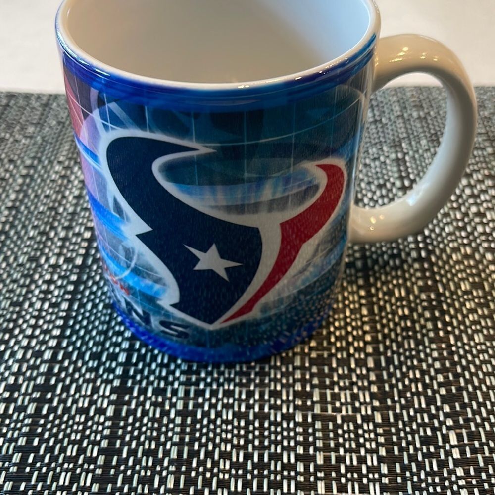 Houston Texas coffee mug excellent shape great for the fan!